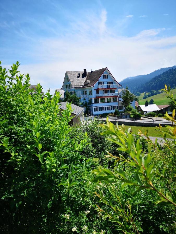 Gasthaus Friedegg Wildhaus Buitenkant foto